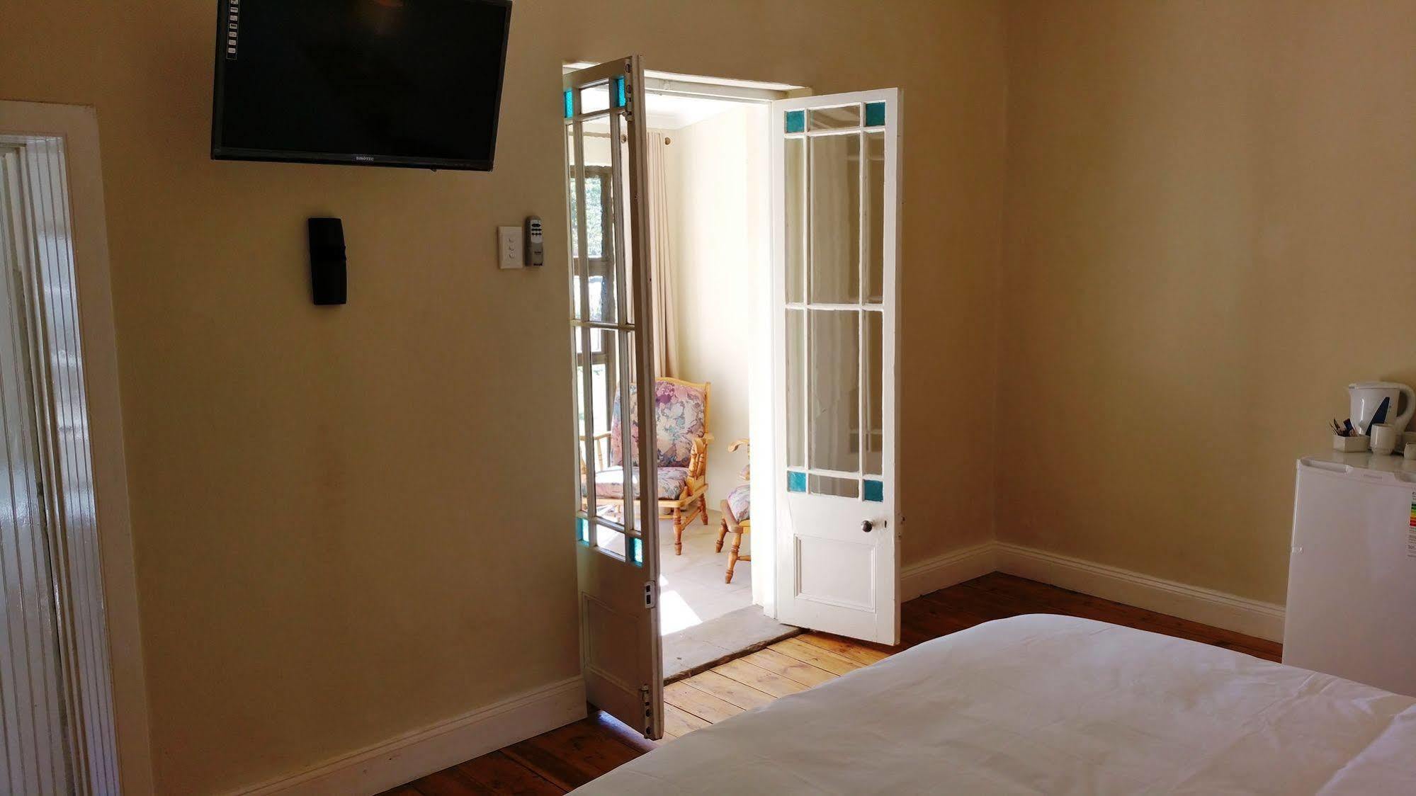 Nguni Country Lodge Middelburg  Buitenkant foto