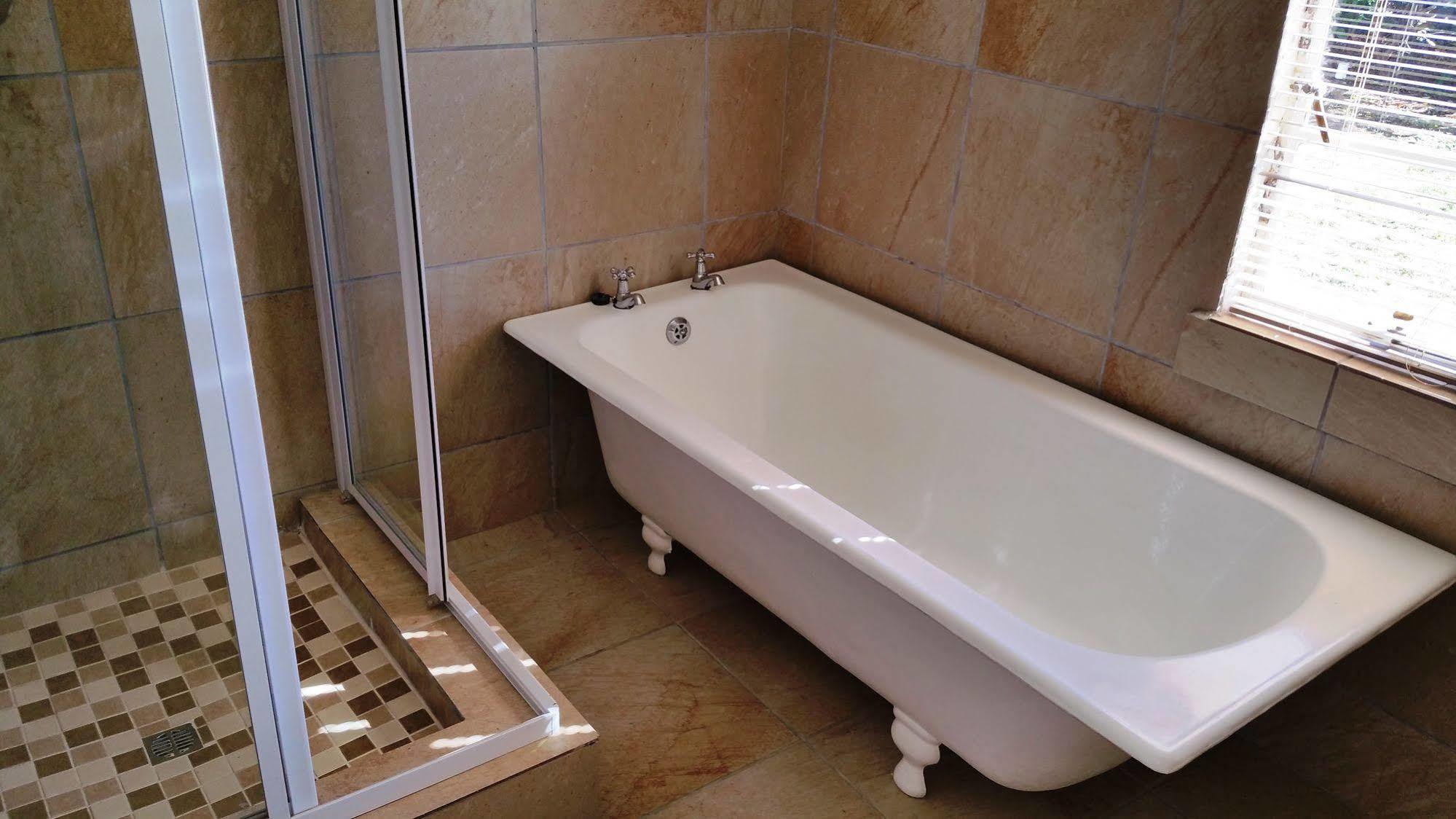 Nguni Country Lodge Middelburg  Buitenkant foto